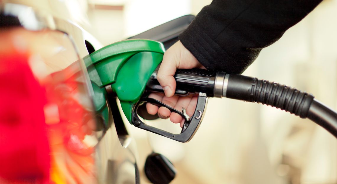 ¿Sabes por qué la gasolina seguirá en alza?